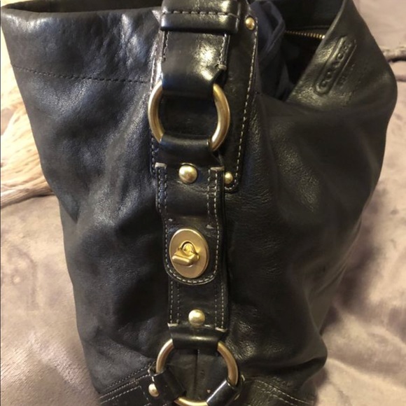 Authentic Soft leather Coach Hobo - Picture 4 of 9
